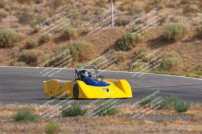 media/Jun-01-2025-CalClub SCCA (Sun) [[eae223c5dd]]/Group 3/Qualifying/